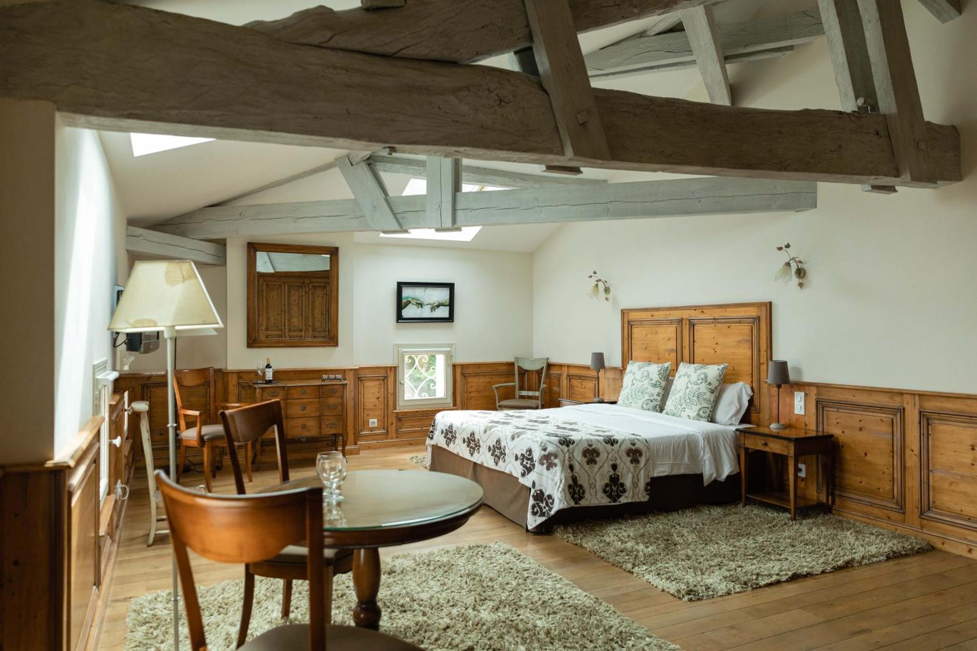 Villa Heloise Hotel Puisseguin Esterno foto