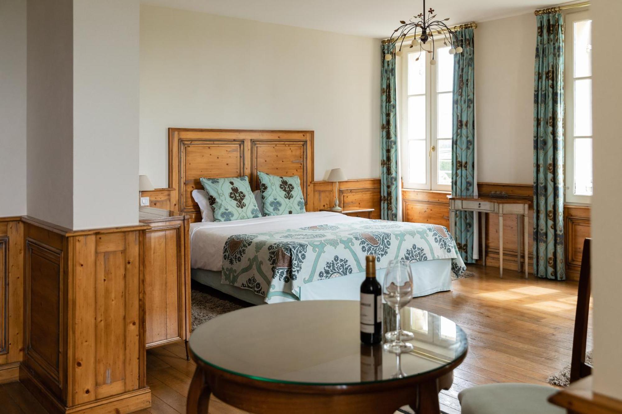 Villa Heloise Hotel Puisseguin Esterno foto
